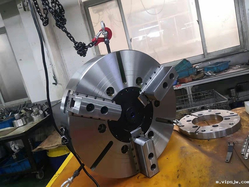 三爪卡盘如何拆卸